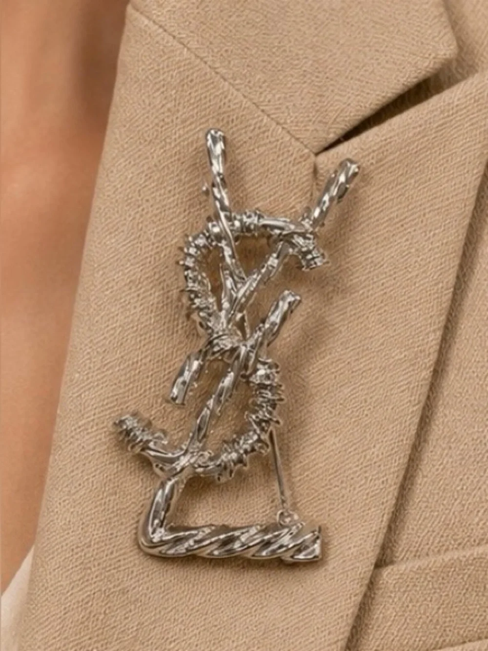 Silver-Tone Abstract Statement Brooch – Sculptural Modern Pin